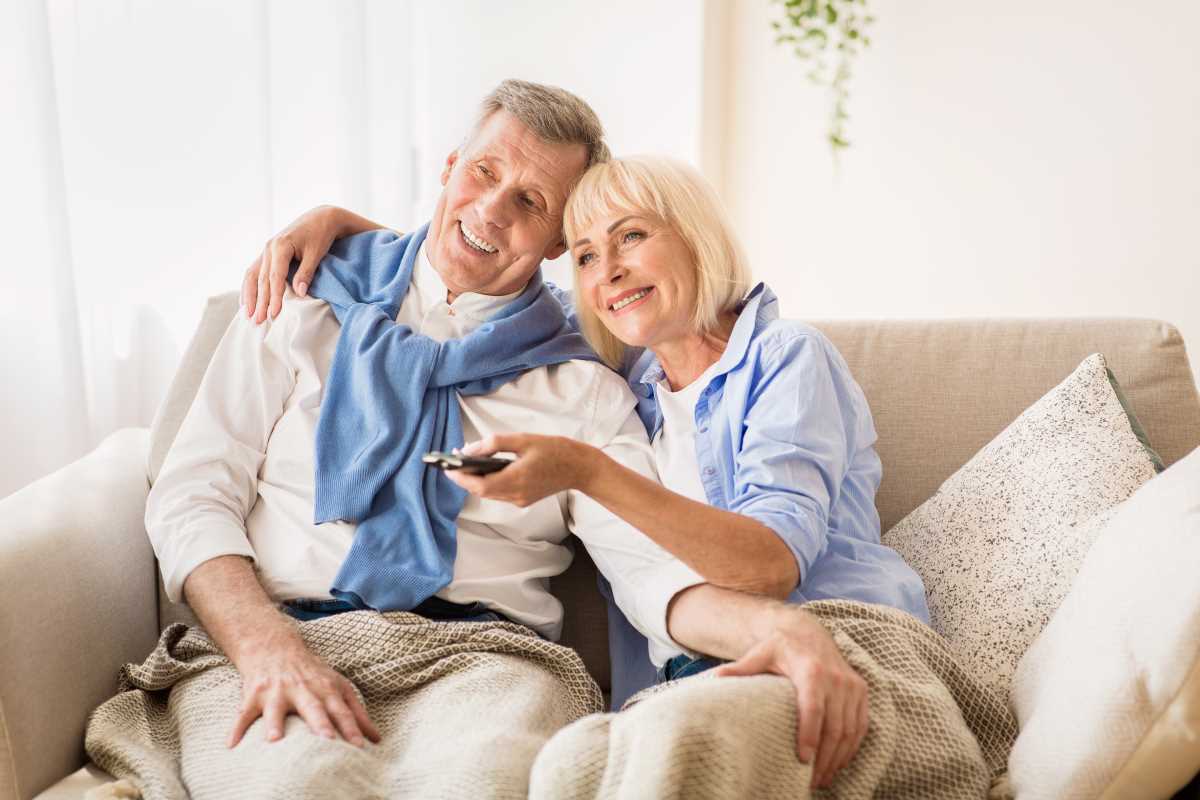 Senior-Friendly Internet Providers Offering Discounts and Free Programs
