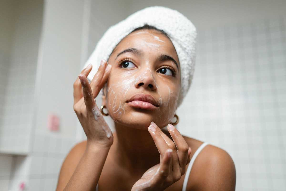 How Microbiome-Friendly Products Are Changing Skincare 